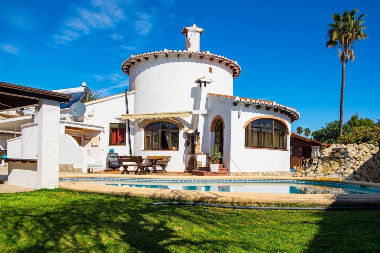 Villa Riu Altaret Дения Екстериор снимка