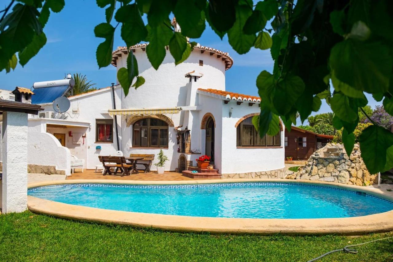 Villa Riu Altaret Дения Екстериор снимка