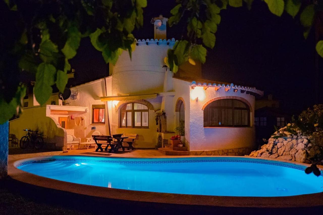 Villa Riu Altaret Дения Екстериор снимка